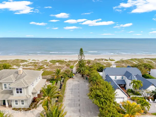$1,095,000 | 921 South Orlando Avenue, Cocoa Beach, FL 32931
