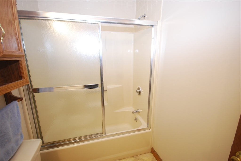 44-46 Middle Street Springfield, MA 01104 - Photo 15 of 42