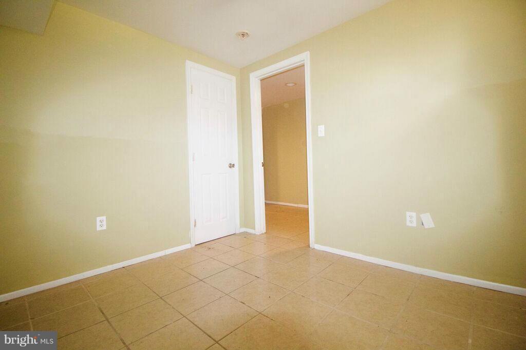 611 Cheraton Road Baltimore, MD 21225 - Photo 19 of 21 Bedroom