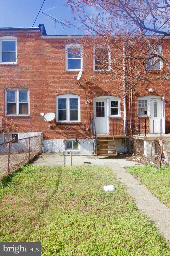 611 Cheraton Road Baltimore, MD 21225 - Photo 21 of 21 Exterior (Rear)