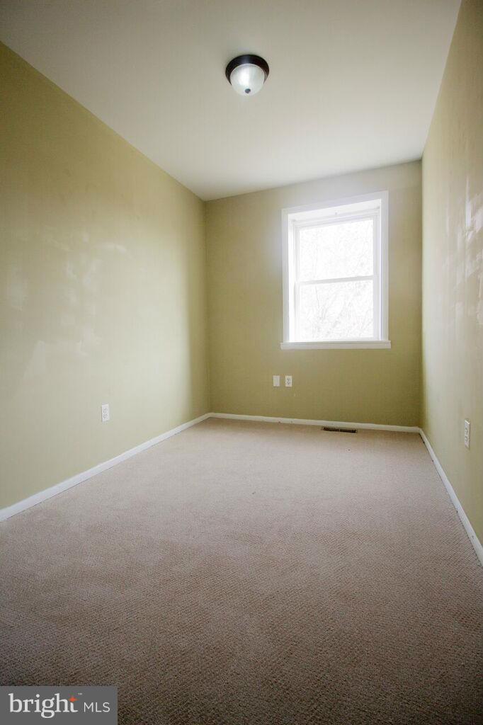 611 Cheraton Road Baltimore, MD 21225 - Photo 8 of 21 Bedroom