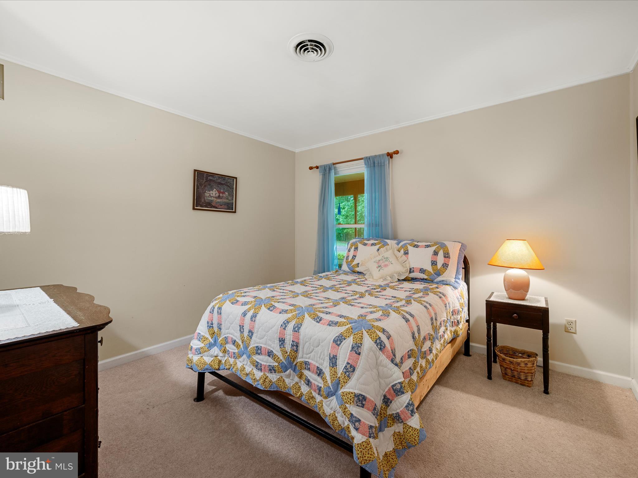 281 Light Road Winchester, VA 22603 - Photo 38 of 54 3rd Bedroom