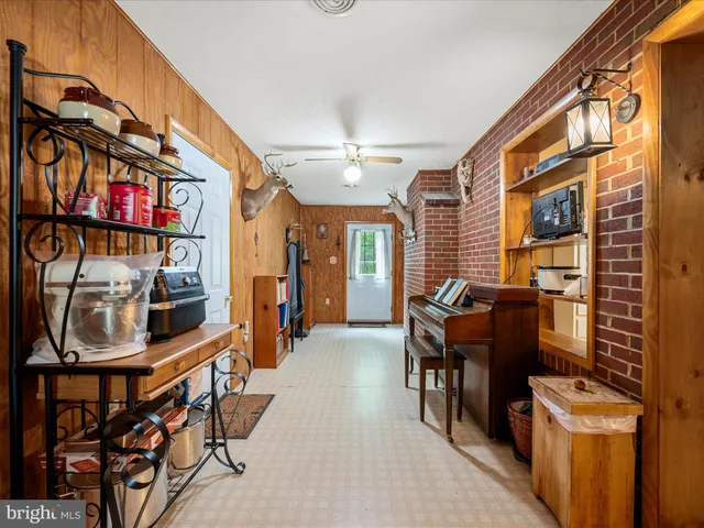 $609,900 | 281 Light Road, Winchester, VA 22603