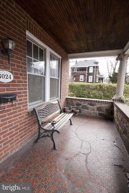 3024 Beverly Road Baltimore, MD 21214 - Photo 2 of 30 Lovely front porch