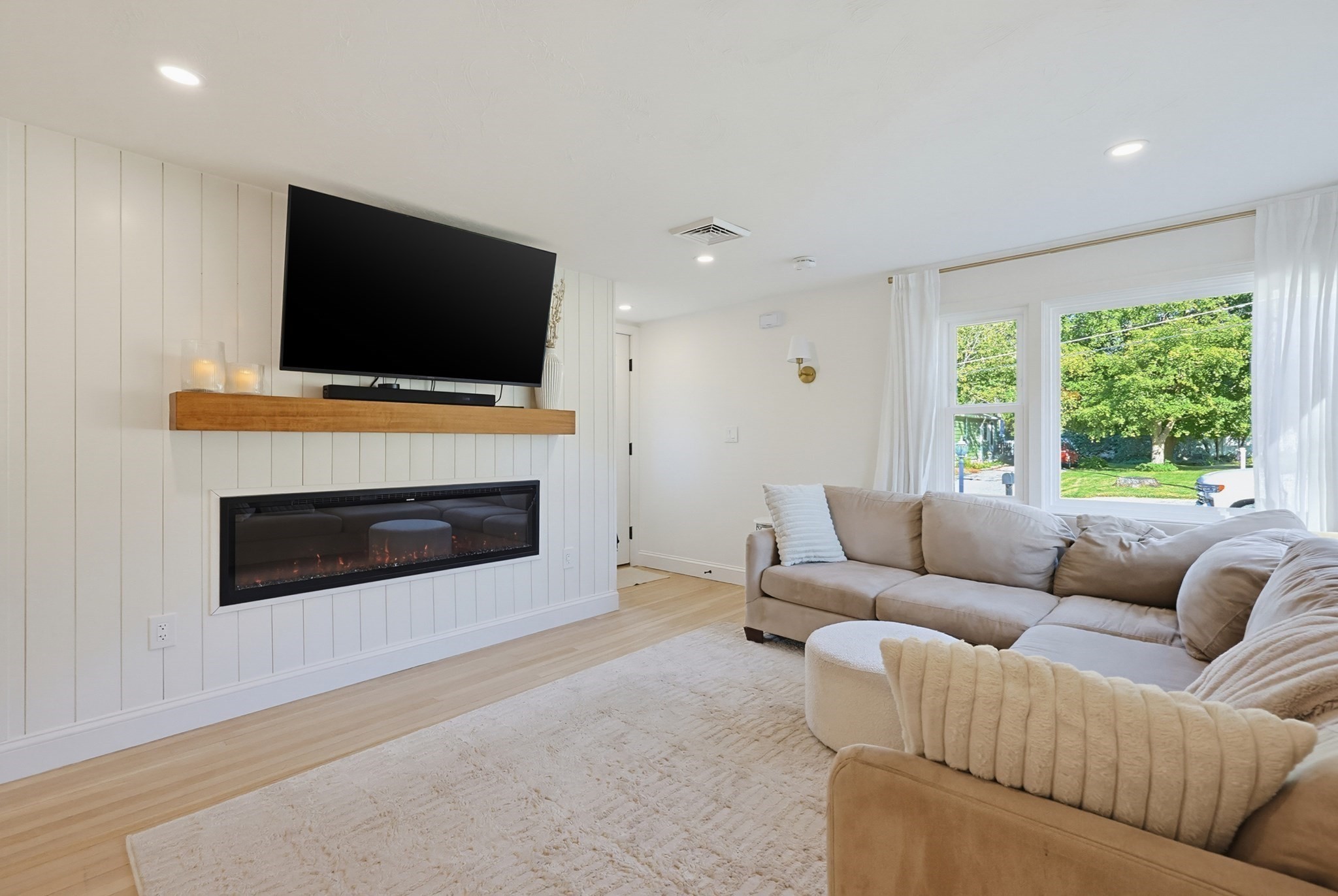7 Phoenix Road Auburn, MA 01501 - Photo 9 of 41 Gallery Image 9