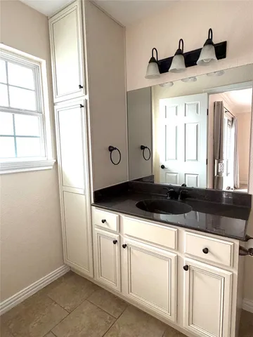 $1,550 | 1407 West 39th 1/2 Street, Unit 202, Austin, TX 78756