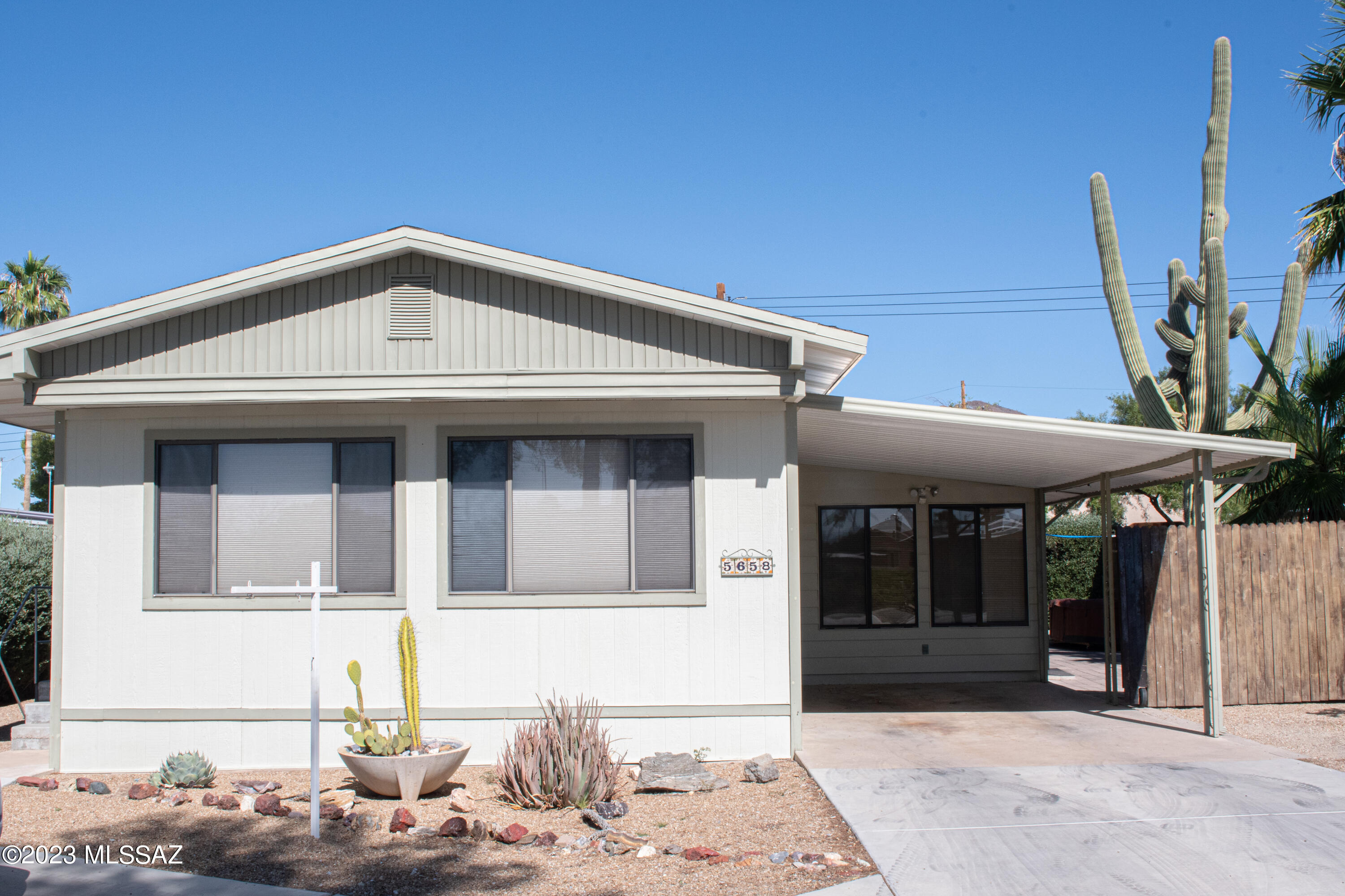 5658 West Box R Street Tucson, AZ 85713 - Photo 1 of 15 Gallery Image 1