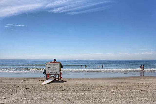 $2,399,000 | 5 North Iroquois Avenue, Margate City, NJ 08402