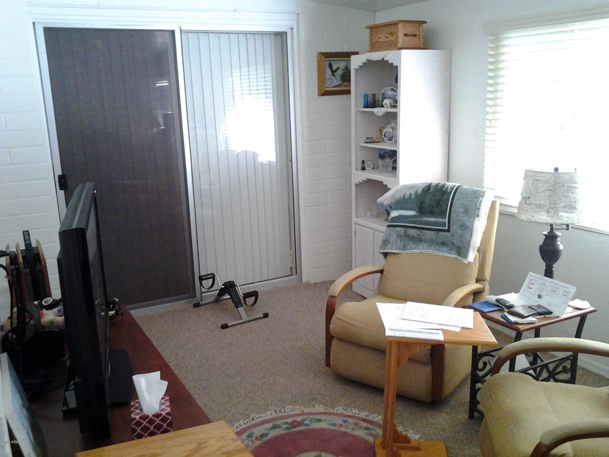 604 South Rochester Mesa, AZ 85206 - Photo 11 of 29 20160217_140453