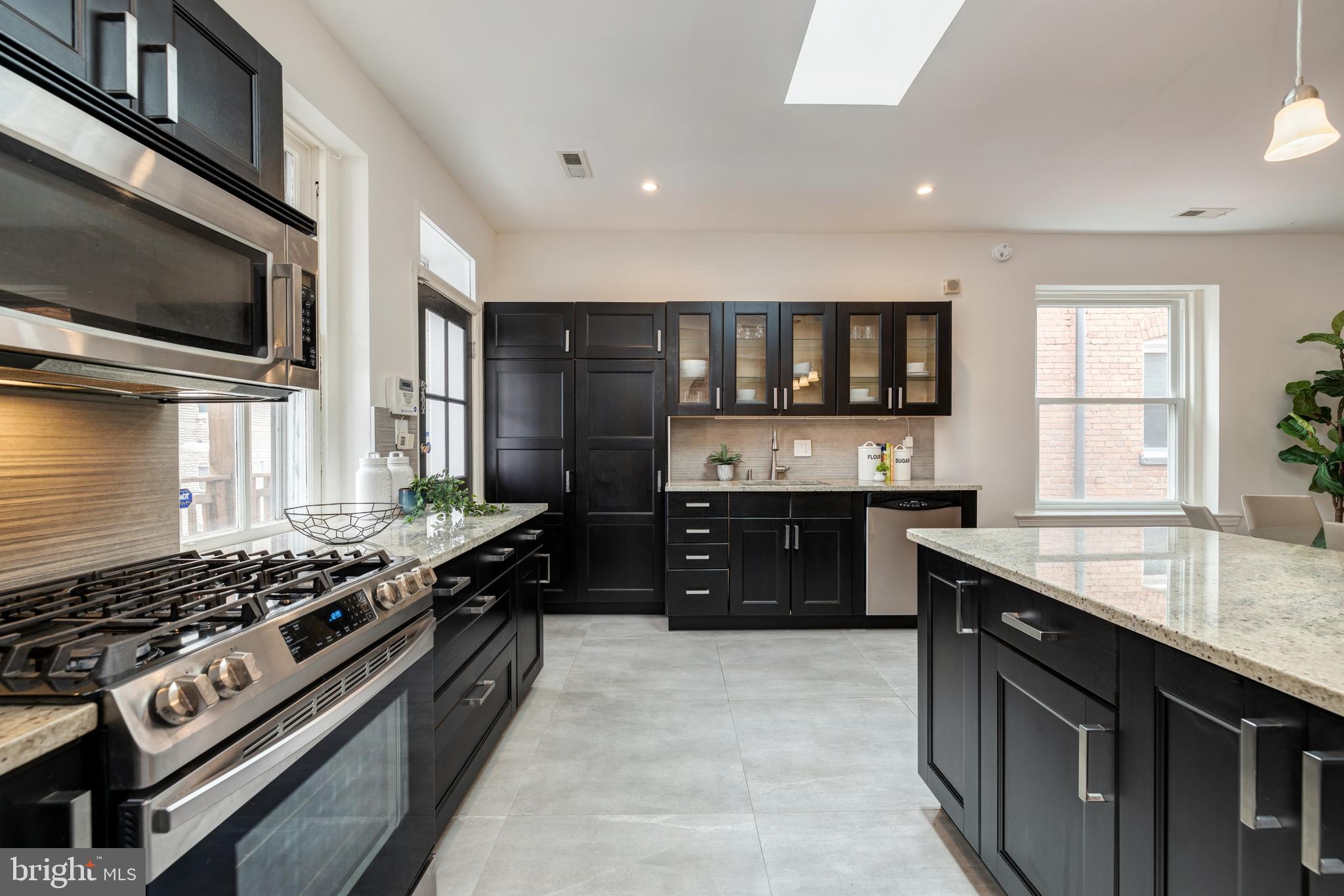 1717 T Street Northwest, Unit 32 Washington, DC 20009 - Photo 10 of 21