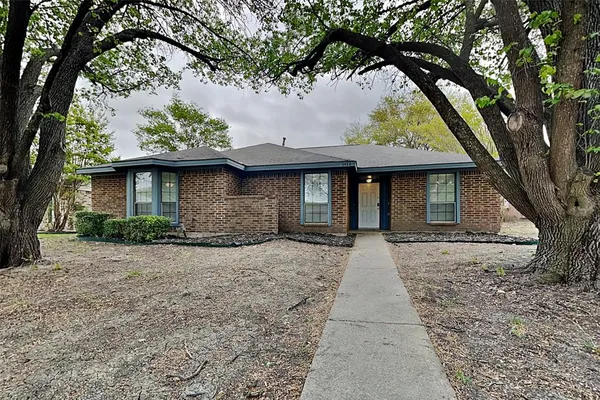 $1,995 | 3416 Lilac Lane, Rowlett, TX 75089