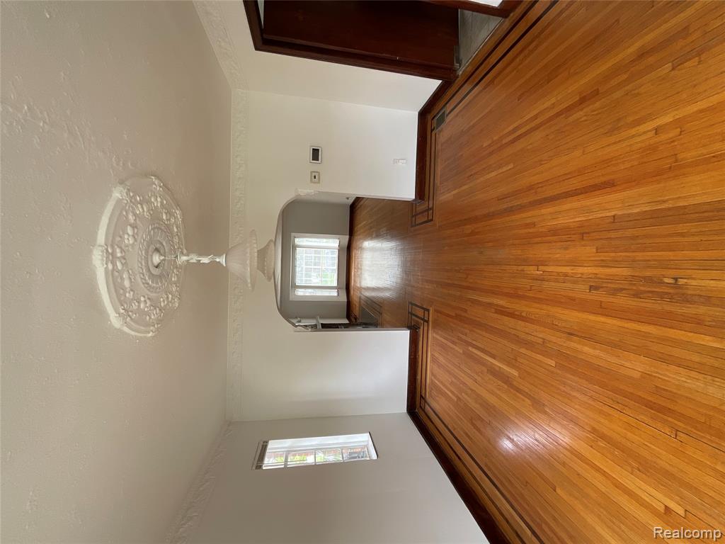 15763 Ashton Road Detroit, MI 48223 - Photo 11 of 43