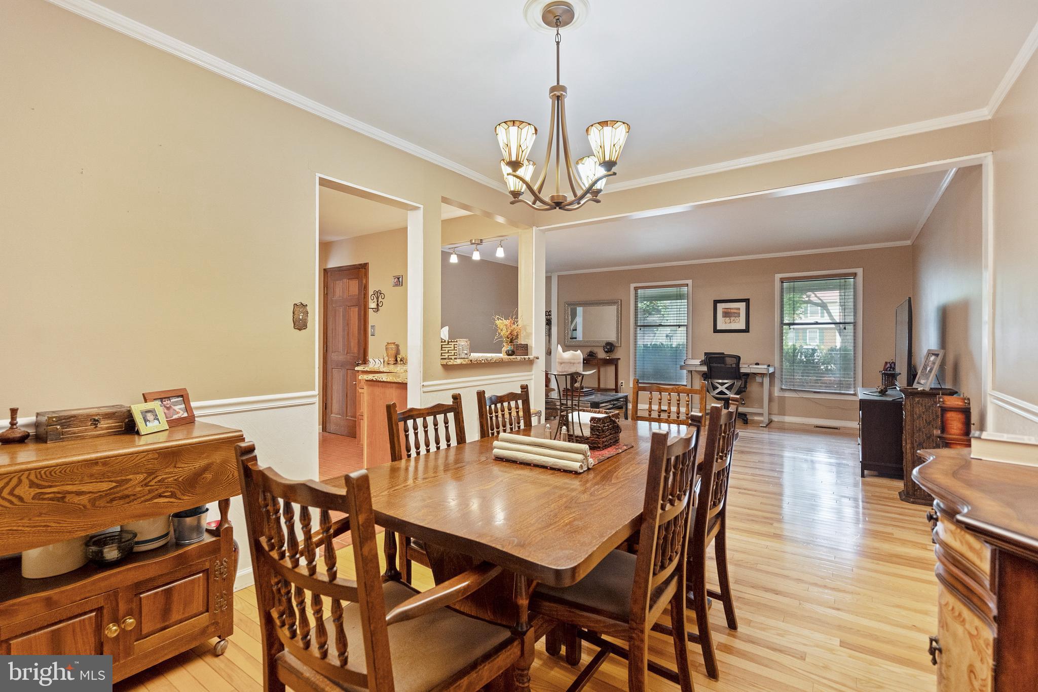 6086 Sunny Spring Columbia, MD 21044 - Photo 12 of 47 Gallery Image 12