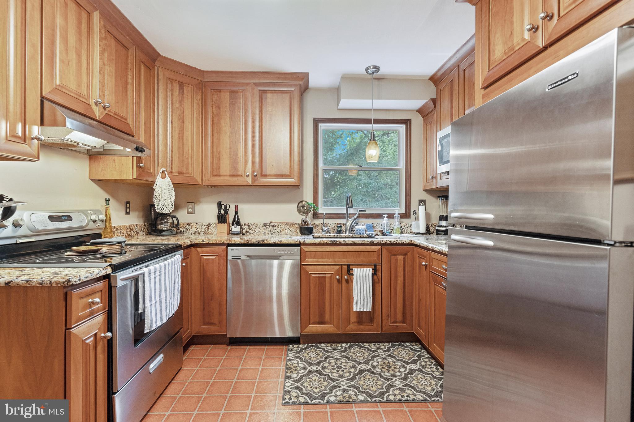 6086 Sunny Spring Columbia, MD 21044 - Photo 17 of 47 Gallery Image 17