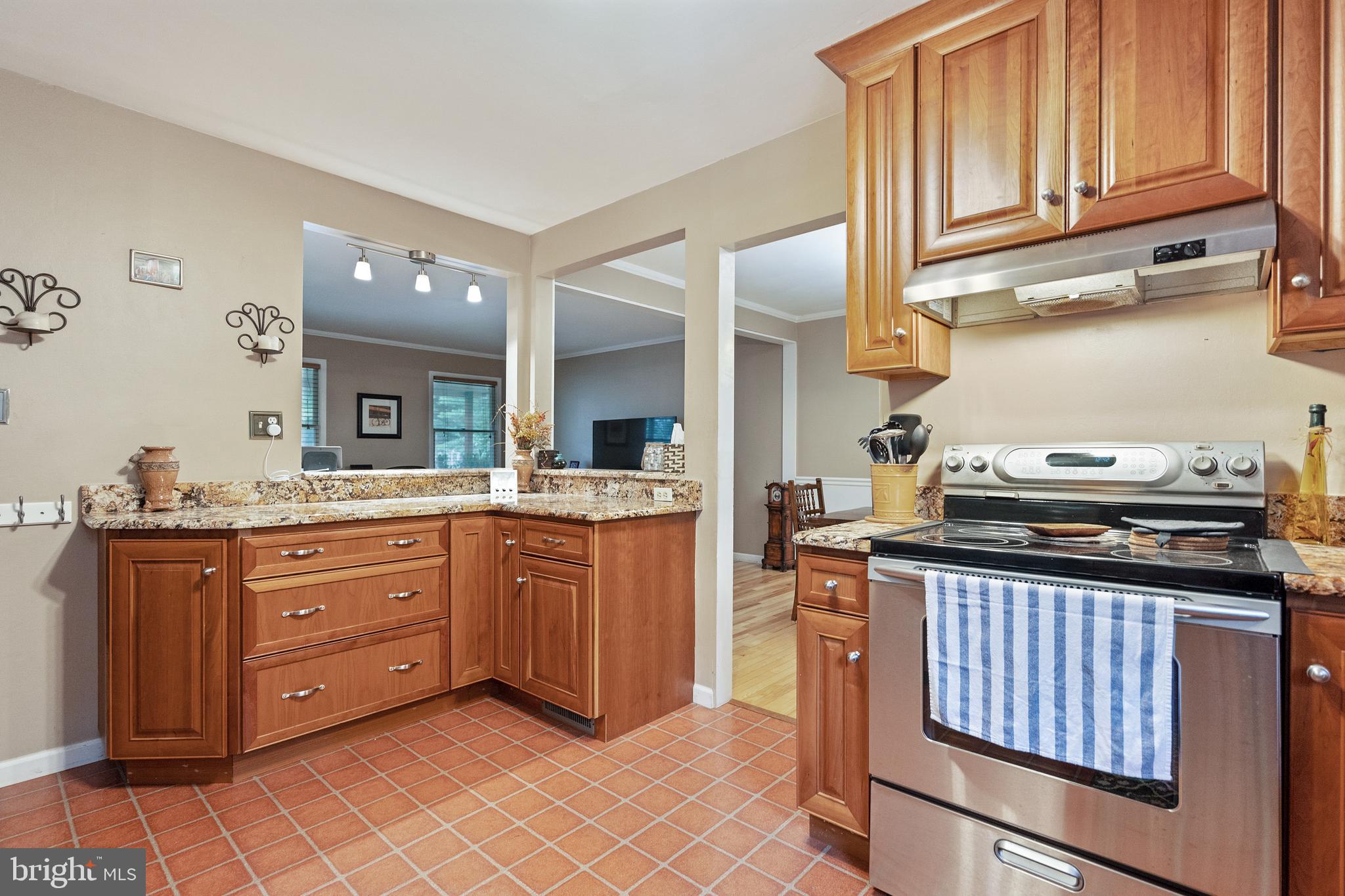6086 Sunny Spring Columbia, MD 21044 - Photo 20 of 47 Gallery Image 20
