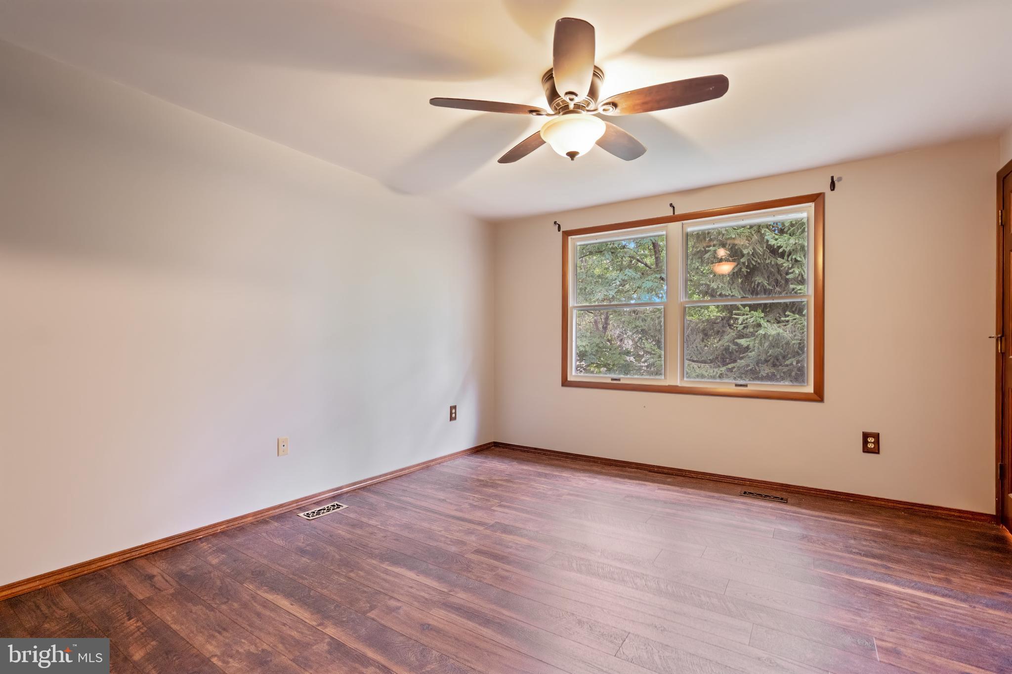 6086 Sunny Spring Columbia, MD 21044 - Photo 35 of 47 Gallery Image 35