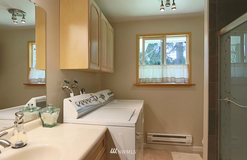 13688 196th Avenue Southeast Renton, WA 98059 - Photo 15 of 25 Gallery Image 15
