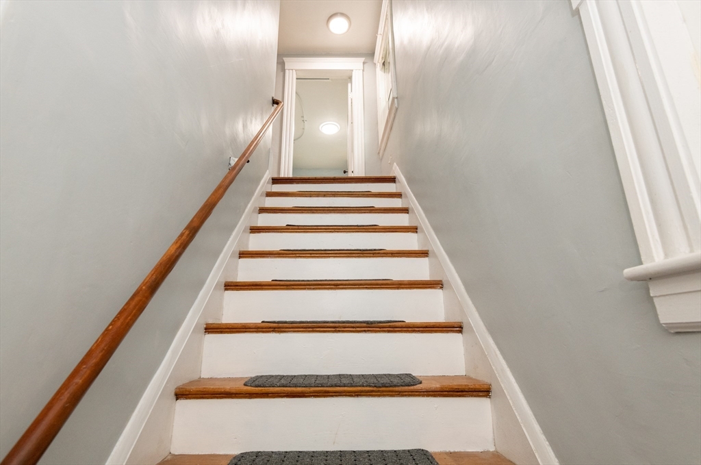 8 Newcomb Avenue Saugus, MA 01906 - Photo 17 of 37 a view of entryway