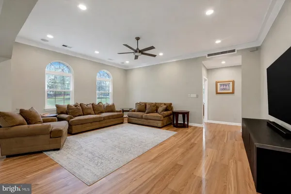 $1,475,000 | 10 Ivy Bridge Court, Reisterstown, MD 21136