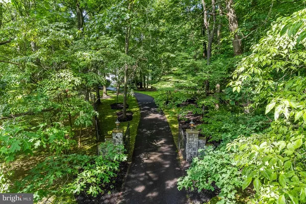 $1,475,000 | 10 Ivy Bridge Court, Reisterstown, MD 21136