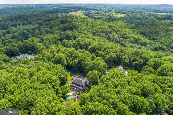 $1,475,000 | 10 Ivy Bridge Court, Reisterstown, MD 21136