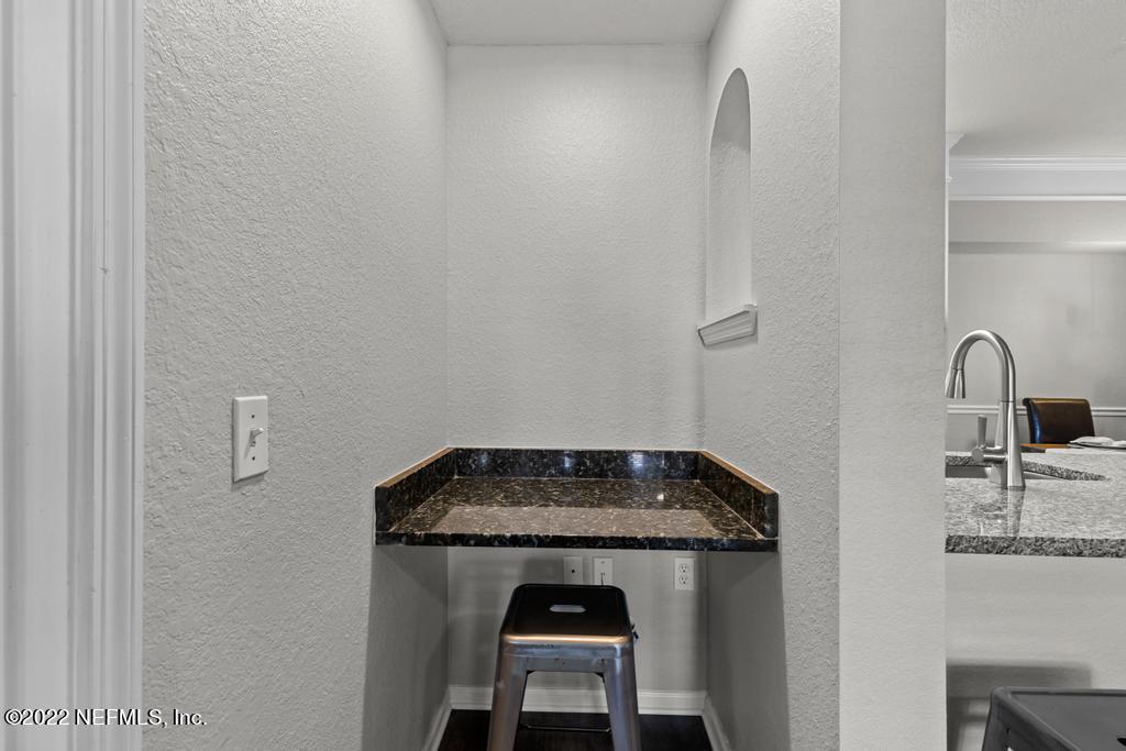 8550 Touchton Road, Unit 1811 Jacksonville, FL 32216 - Photo 11 of 44 Computer Niche