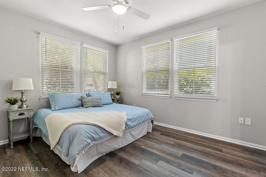 8550 Touchton Road, Unit 1811 Jacksonville, FL 32216 - Photo 5 of 44 Master Bedroom