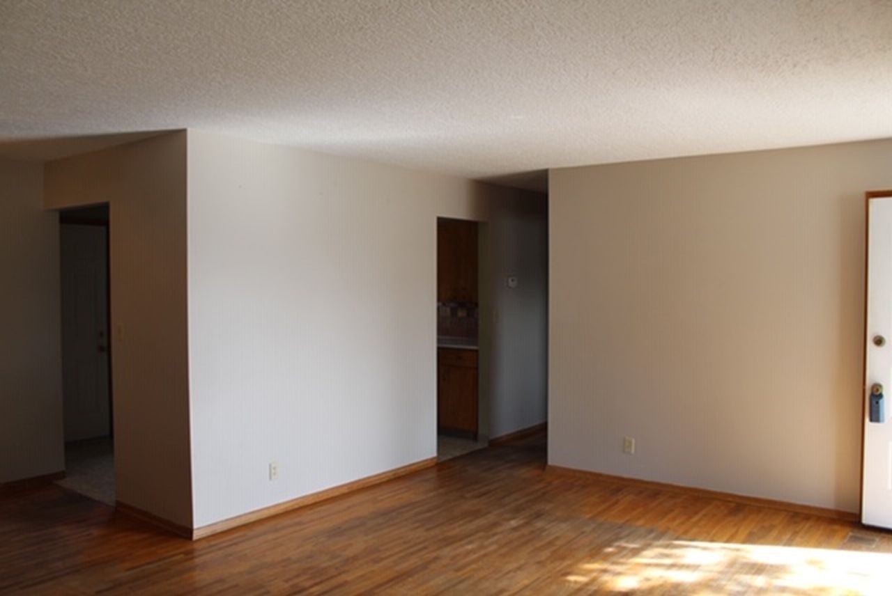 4702 North Evergreen Road Spokane Valley, WA 99216 - Photo 4 of 6