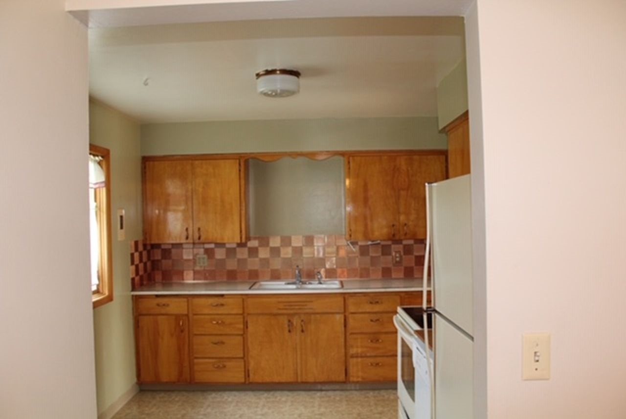 4702 North Evergreen Road Spokane Valley, WA 99216 - Photo 5 of 6