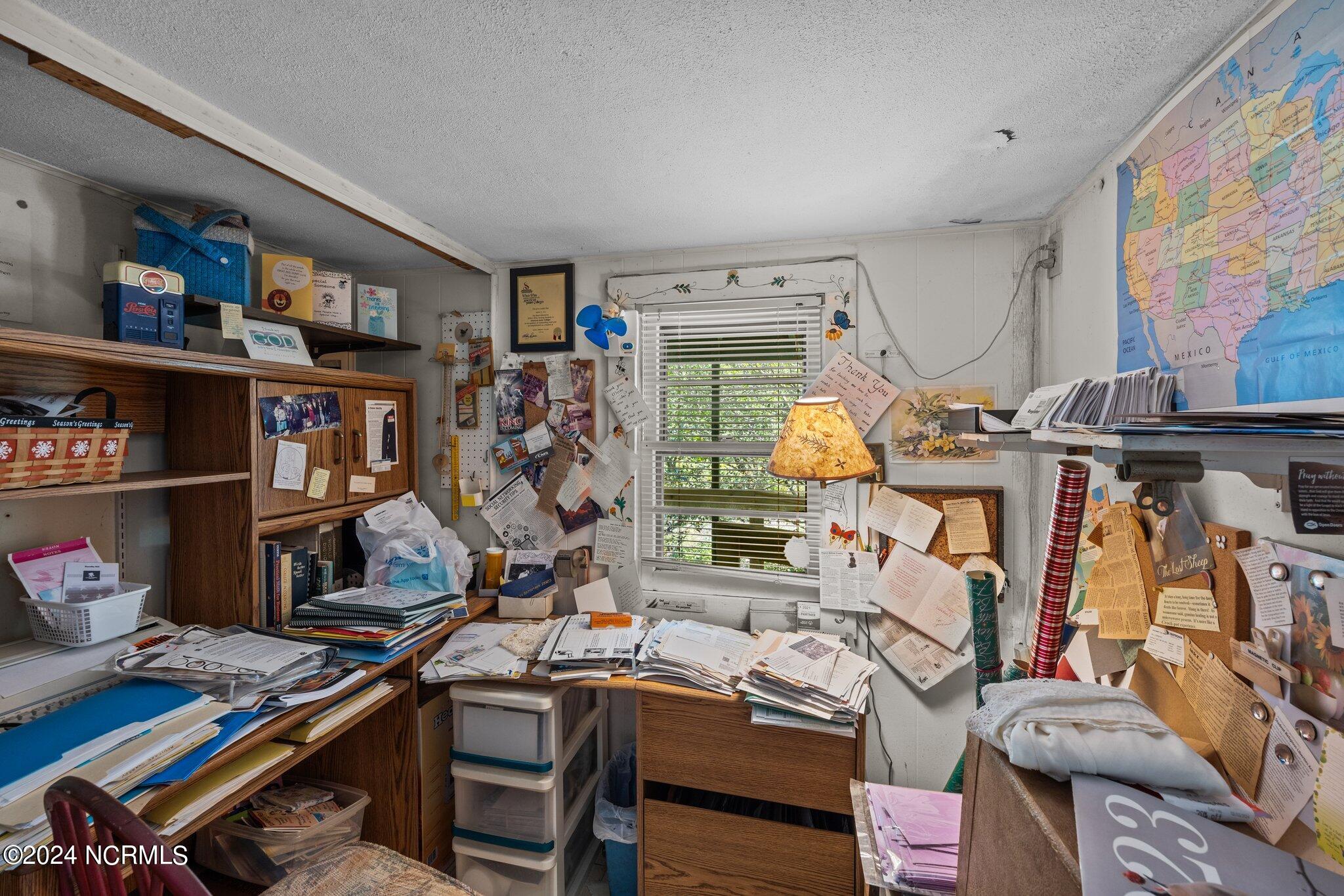 1016 Tebo Road New Bern, NC 28562 - Photo 17 of 34 Office 1
