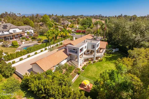 $1,995,000 | 351 Las Tuero Court, Camarillo, CA 93010