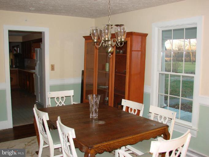 248 Miller Road Winchester, VA 22602 - Photo 3 of 4 Dining Room