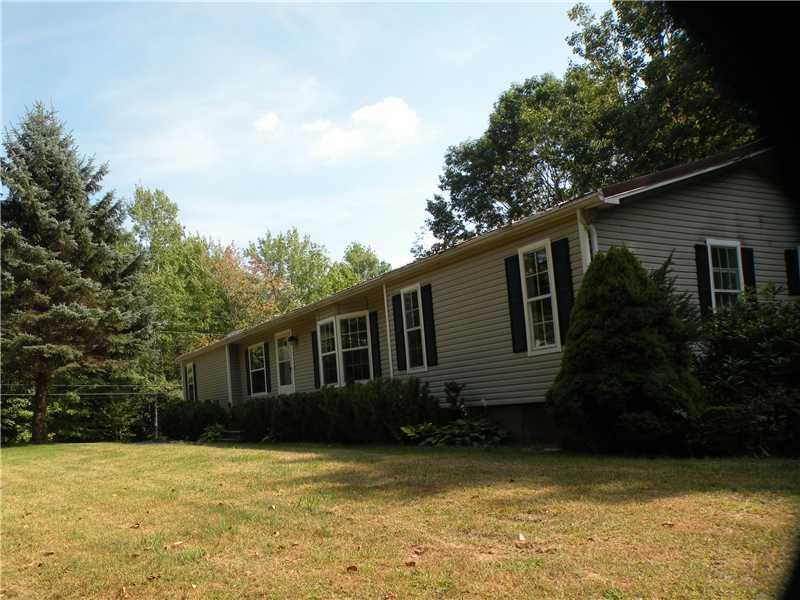 242 Hooper Ledge Road Paris, ME 04281 - Photo 5 of 16 Exterior Front.