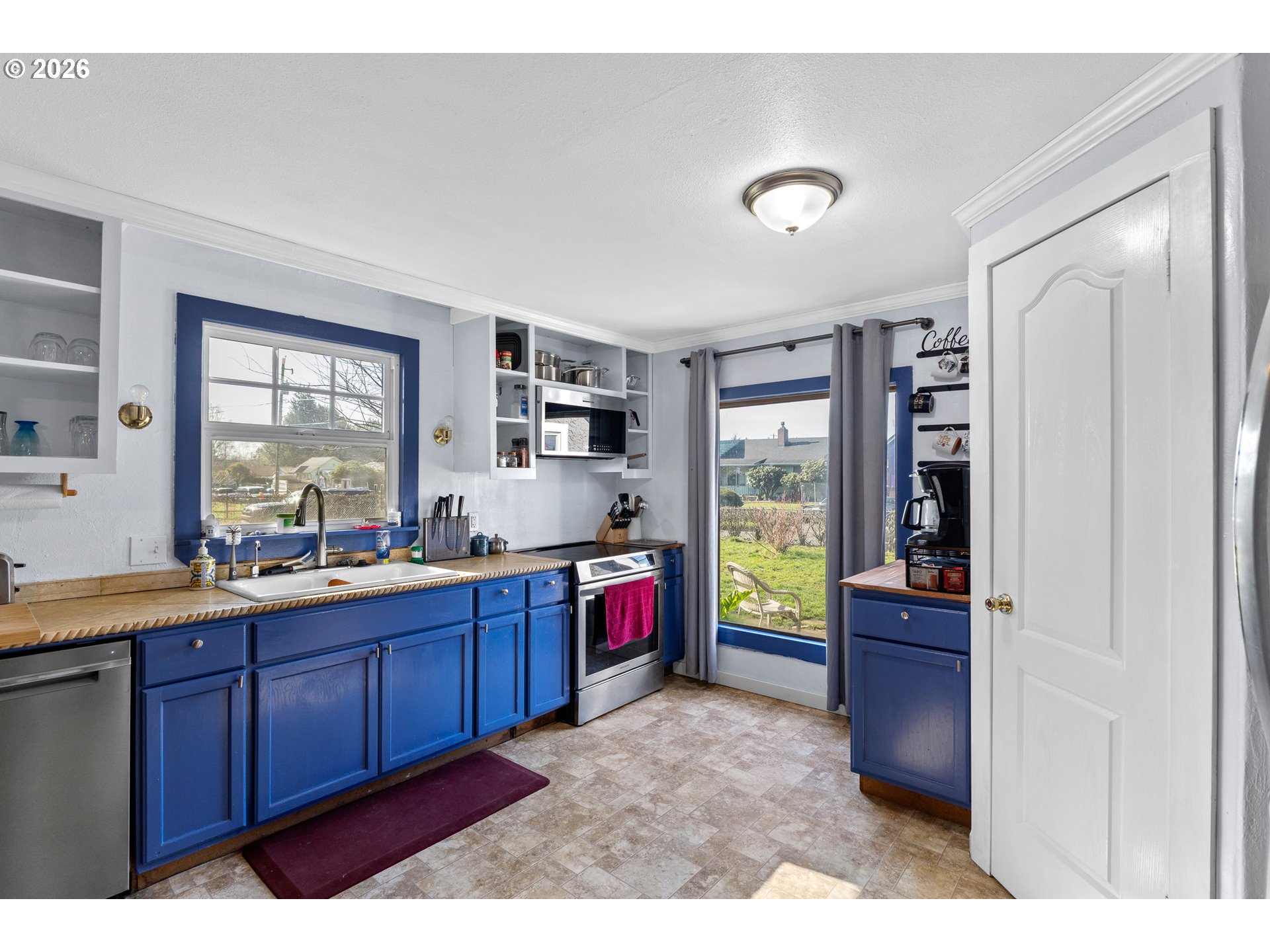 1268 North Elliott Street Coquille, OR 97423 - Photo 12 of 31