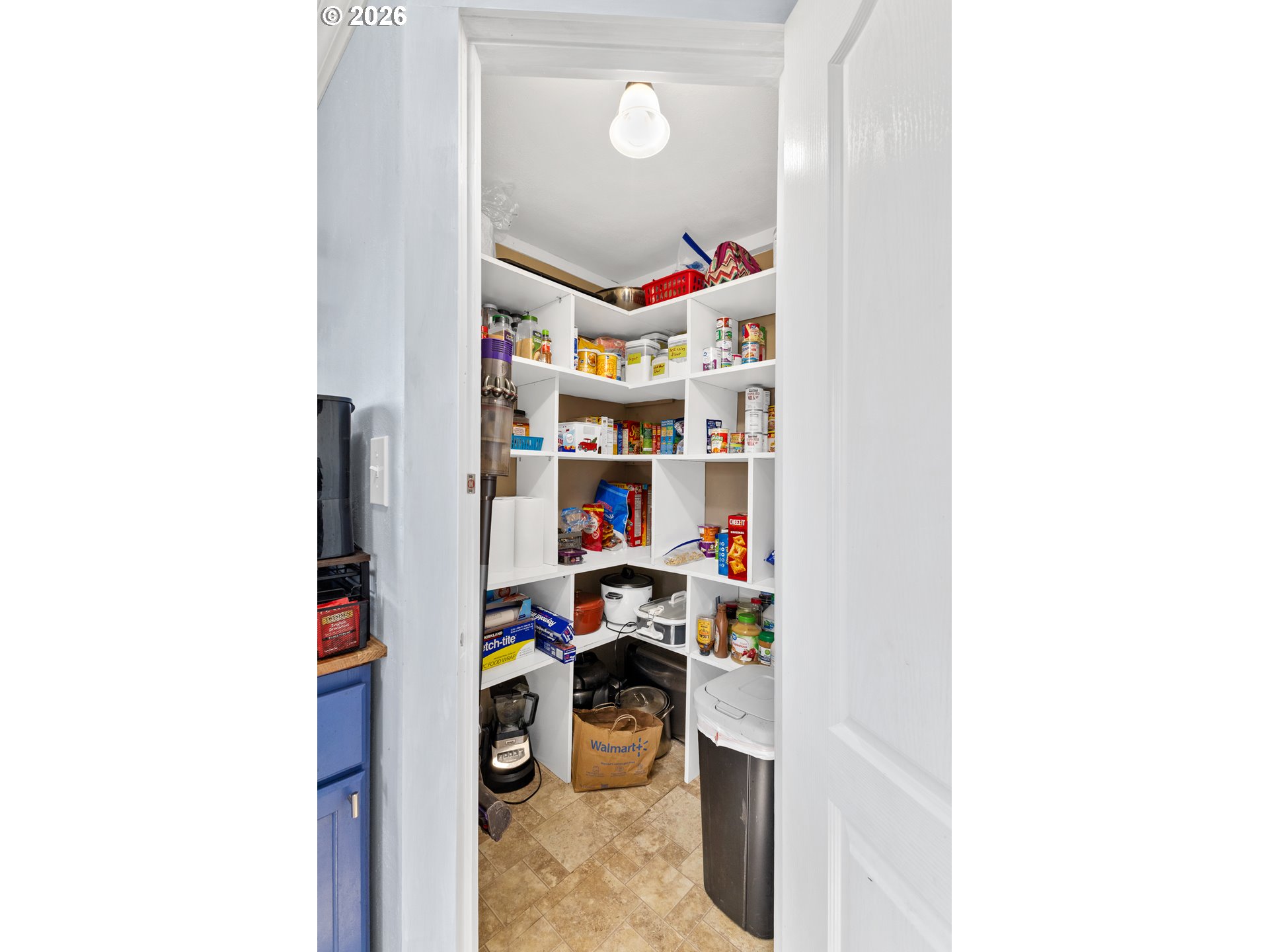 1268 North Elliott Street Coquille, OR 97423 - Photo 13 of 31 Pantry