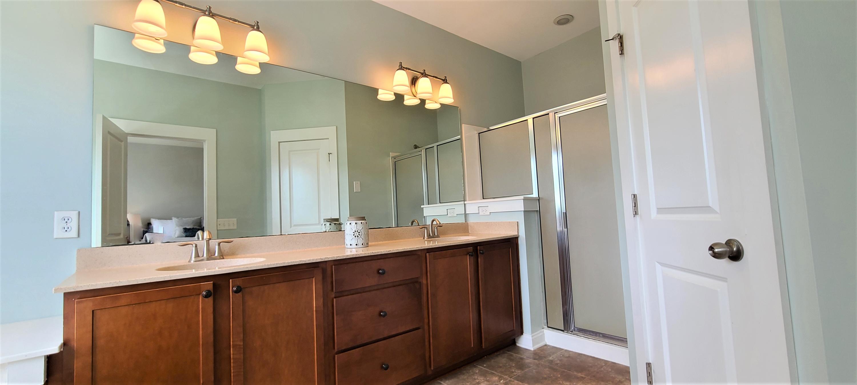 2521 Rutherford Way Charleston, SC 29414 - Photo 18 of 33 Master Bathroom