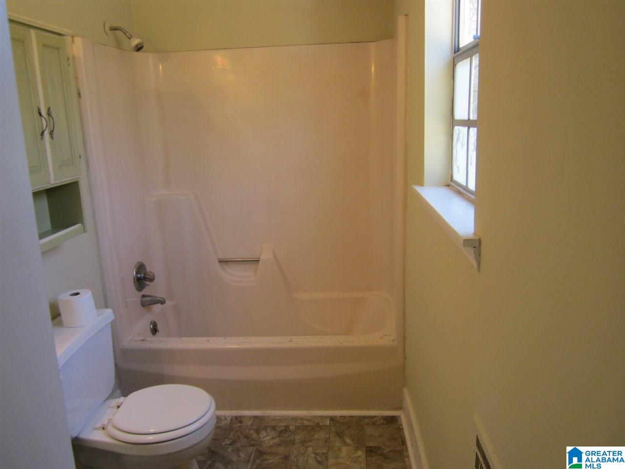 4015 Goodwin Road Bessemer, AL 35022 - Photo 17 of 33