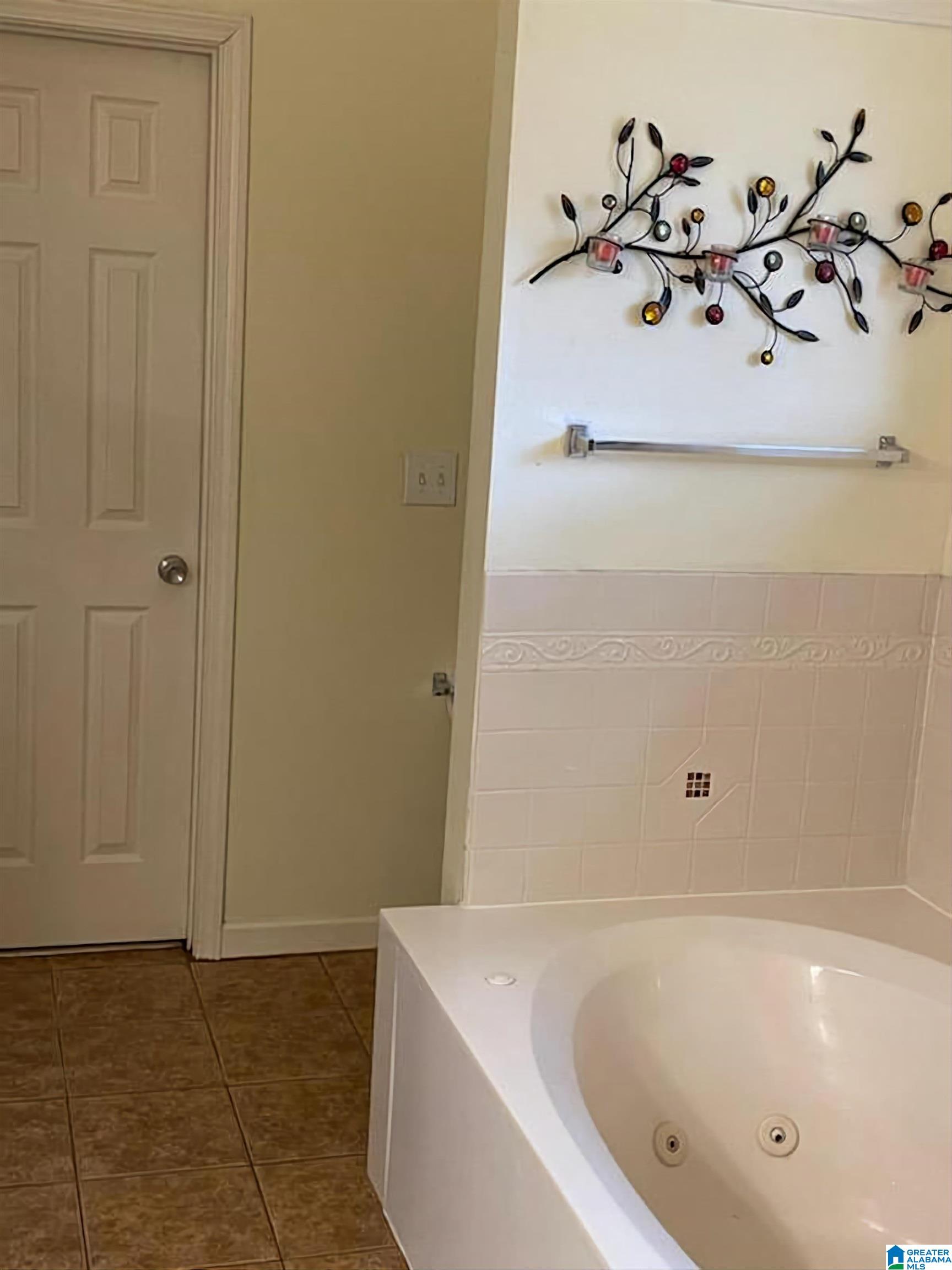150 Chinaberry Lane Alabaster, AL 35114 - Photo 13 of 16