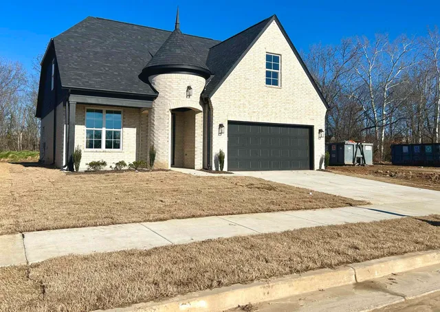 $359,900 | 9752 North Bloomington Circle, Cordova, TN 38016