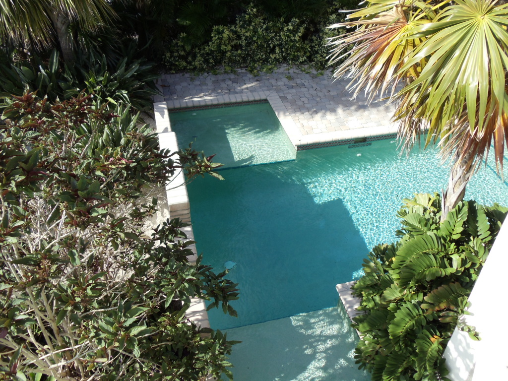 16 Treasure Road Marathon, FL 33050 - Photo 4 of 10 Pool