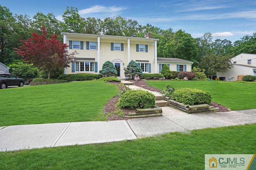 26 Kings Road East Brunswick, NJ 08816 - Photo 2 of 50 Gallery Image 2