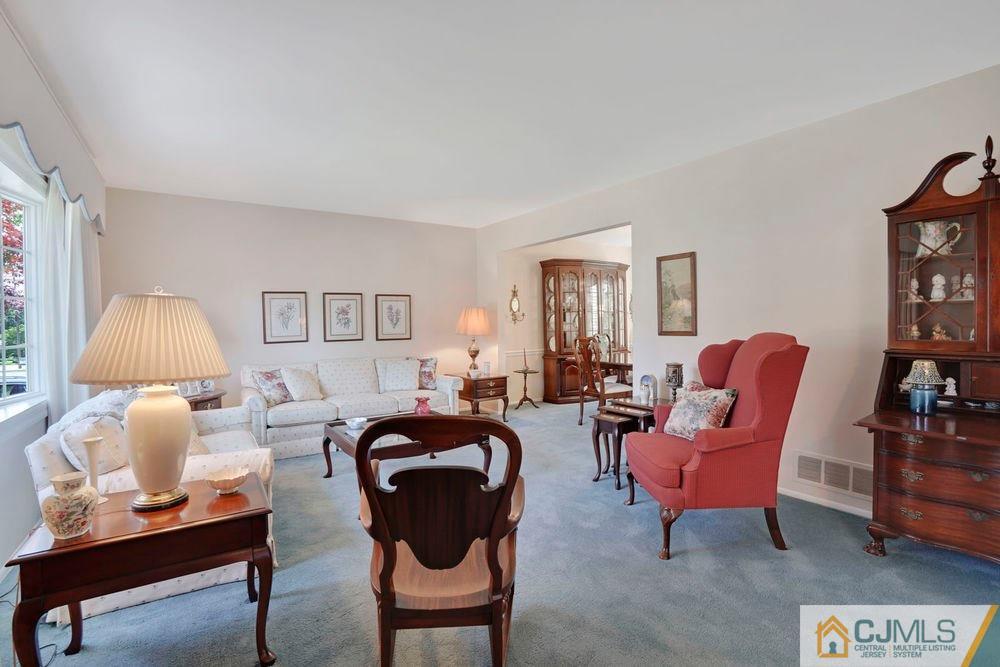 26 Kings Road East Brunswick, NJ 08816 - Photo 16 of 50 Gallery Image 16
