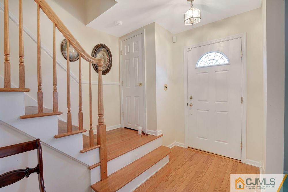 26 Kings Road East Brunswick, NJ 08816 - Photo 6 of 50 Gallery Image 6