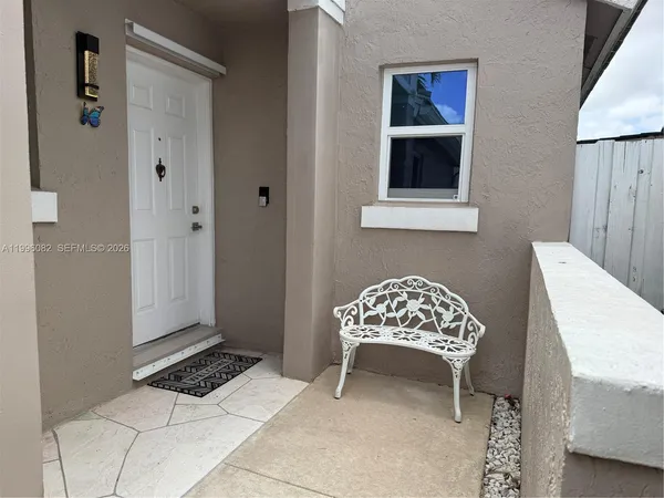 $477,800 | 3091 Lighthouse Place, Margate, FL 33063