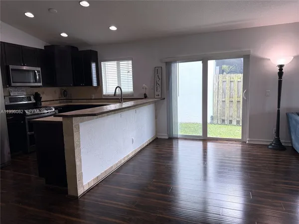 $477,800 | 3091 Lighthouse Place, Margate, FL 33063