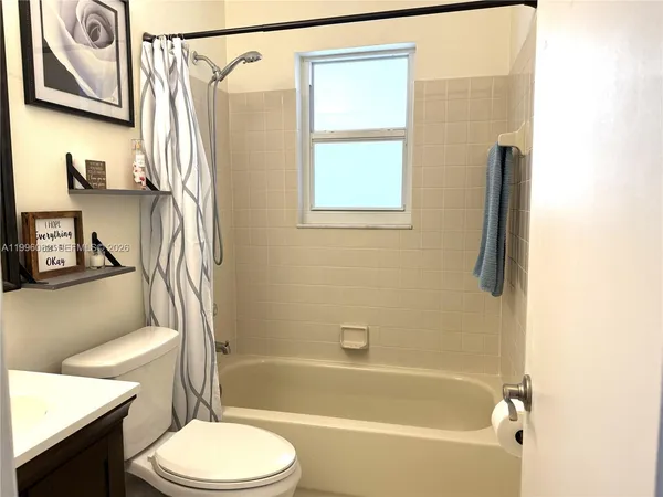 $477,800 | 3091 Lighthouse Place, Margate, FL 33063