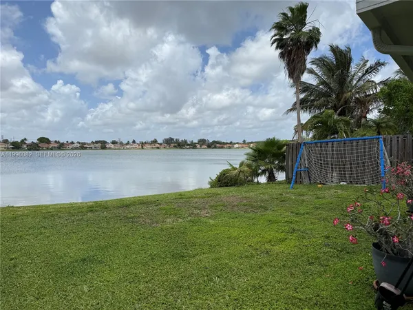 $477,800 | 3091 Lighthouse Place, Margate, FL 33063