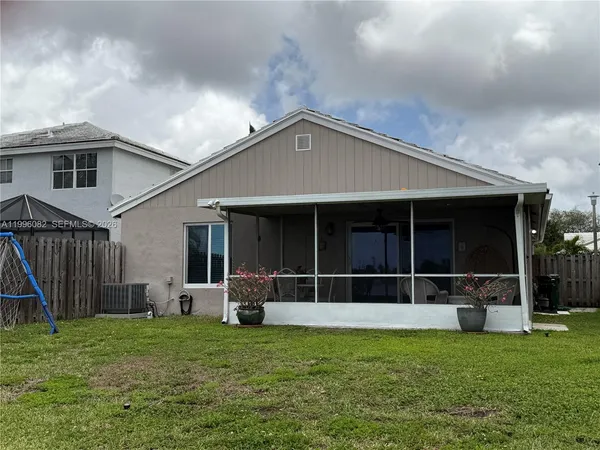 $477,800 | 3091 Lighthouse Place, Margate, FL 33063