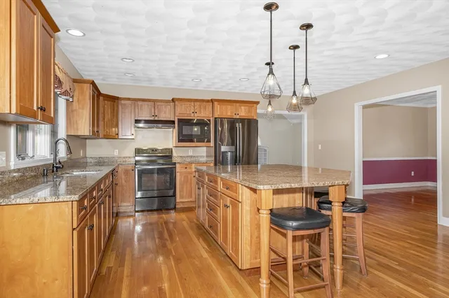 $1,099,000 | 17 Foley Drive, North Reading, MA 01864