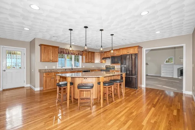 $1,099,000 | 17 Foley Drive, North Reading, MA 01864